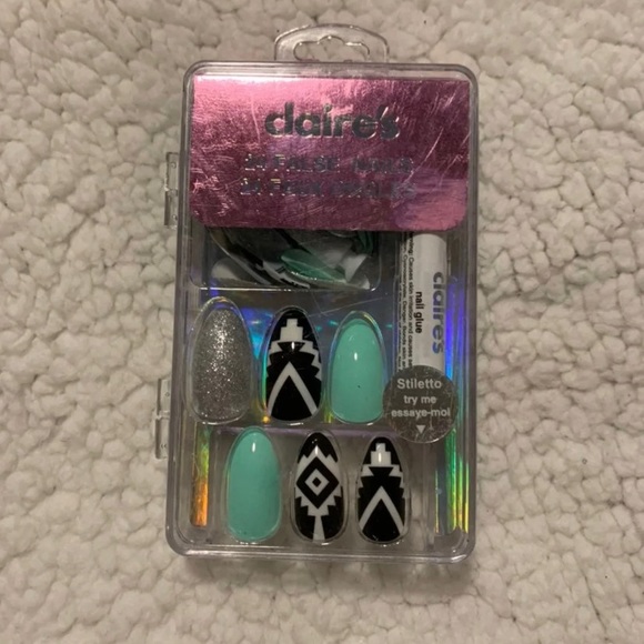 Claire's Makeup Glue On Nails Poshmark